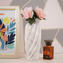 Load image into Gallery viewer, vase, flower vase, vase décor, marble vase