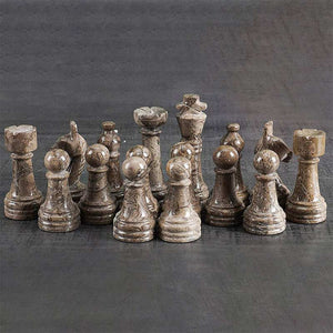 RADICALn Marble Oceanic and White Chess Figures
