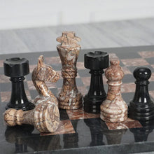 Load image into Gallery viewer, marinara and black chess pieces- chess figures
